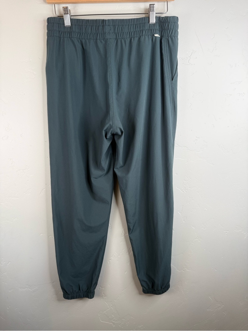 Vuori Women's Track Joggers in Slate Blue with Cream Drawstring - Picture 6 of 14